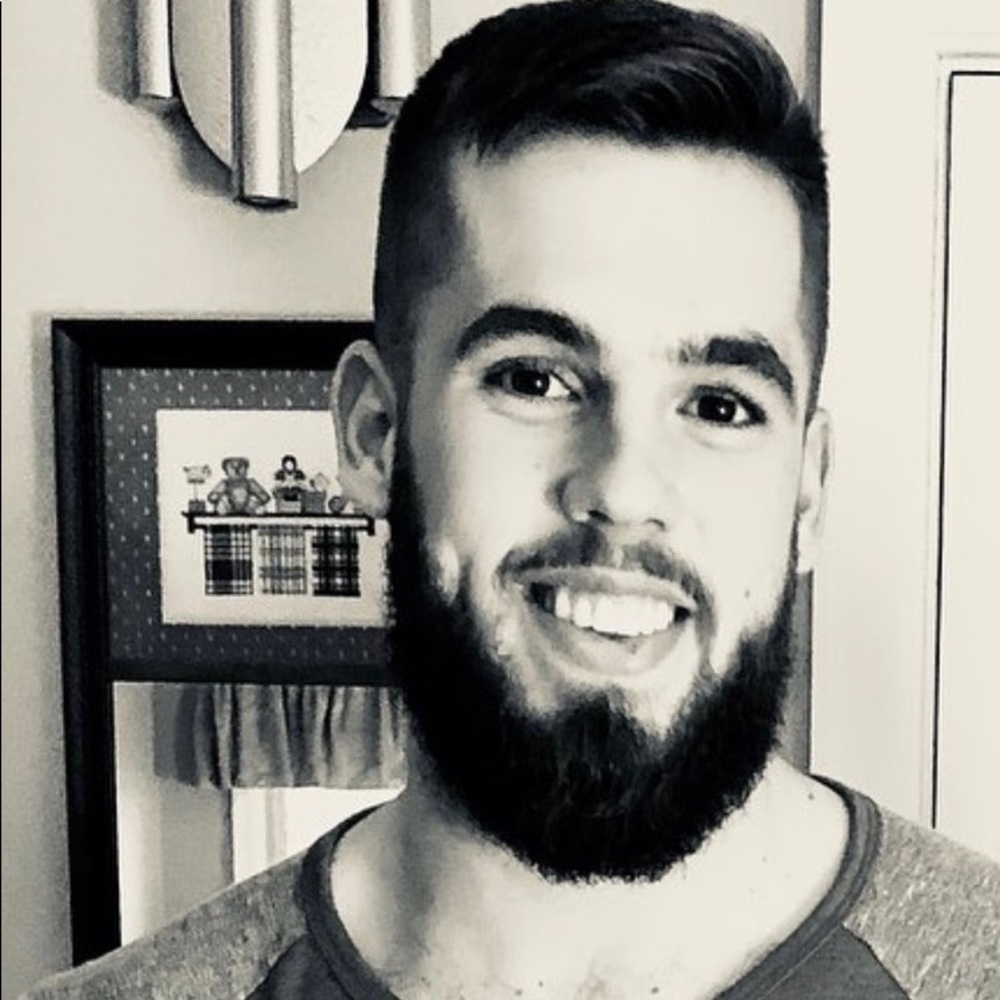 Meet your Posher, Tom